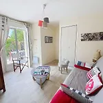 Maison Renovee, A 300m De La Et Proche Commerces, Avec Terrasse Et Jardin, Confort - Fr-1-361-131 Σπίτι διακοπών