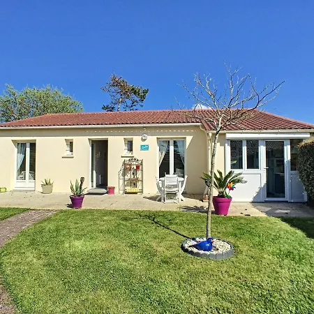 Maison Renovee, A 300m De La Et Proche Commerces, Avec Terrasse Et Jardin, Confort - Fr-1-361-131 Holiday home