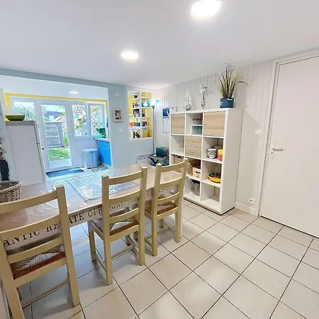 Maison Renovee, A 300m De La Et Proche Commerces, Avec Terrasse Et Jardin, Confort - Fr-1-361-131 Prázdninový dům Saint-Pair-sur-Mer