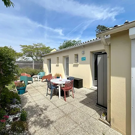 Prázdninový dům Maison Renovee, A 300m De La Et Proche Commerces, Avec Terrasse Et Jardin, Confort - Fr-1-361-131 Saint-Pair-sur-Mer