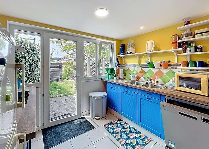 Maison Rénovée, à 300m De La Et Proche Commerces, Avec Terrasse Et Jardin, Confort - Fr-1-361-131 Casa vacanze *